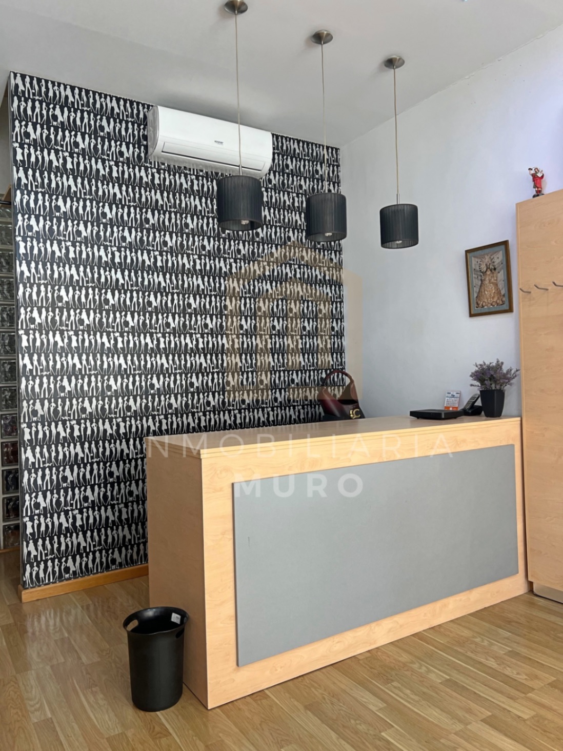 Moderno local comercial en alquiler