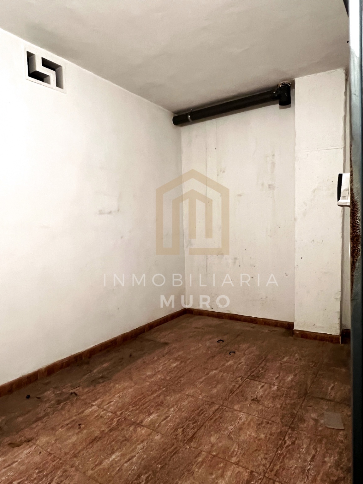 Piso con ascensor, trastero y garaje