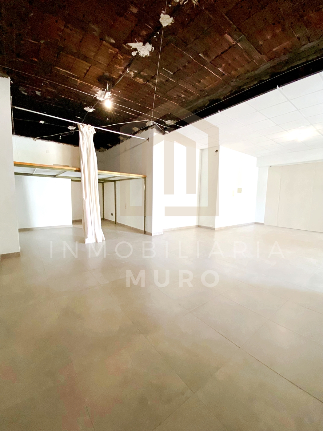 Local comercial en alquiler en Muro
