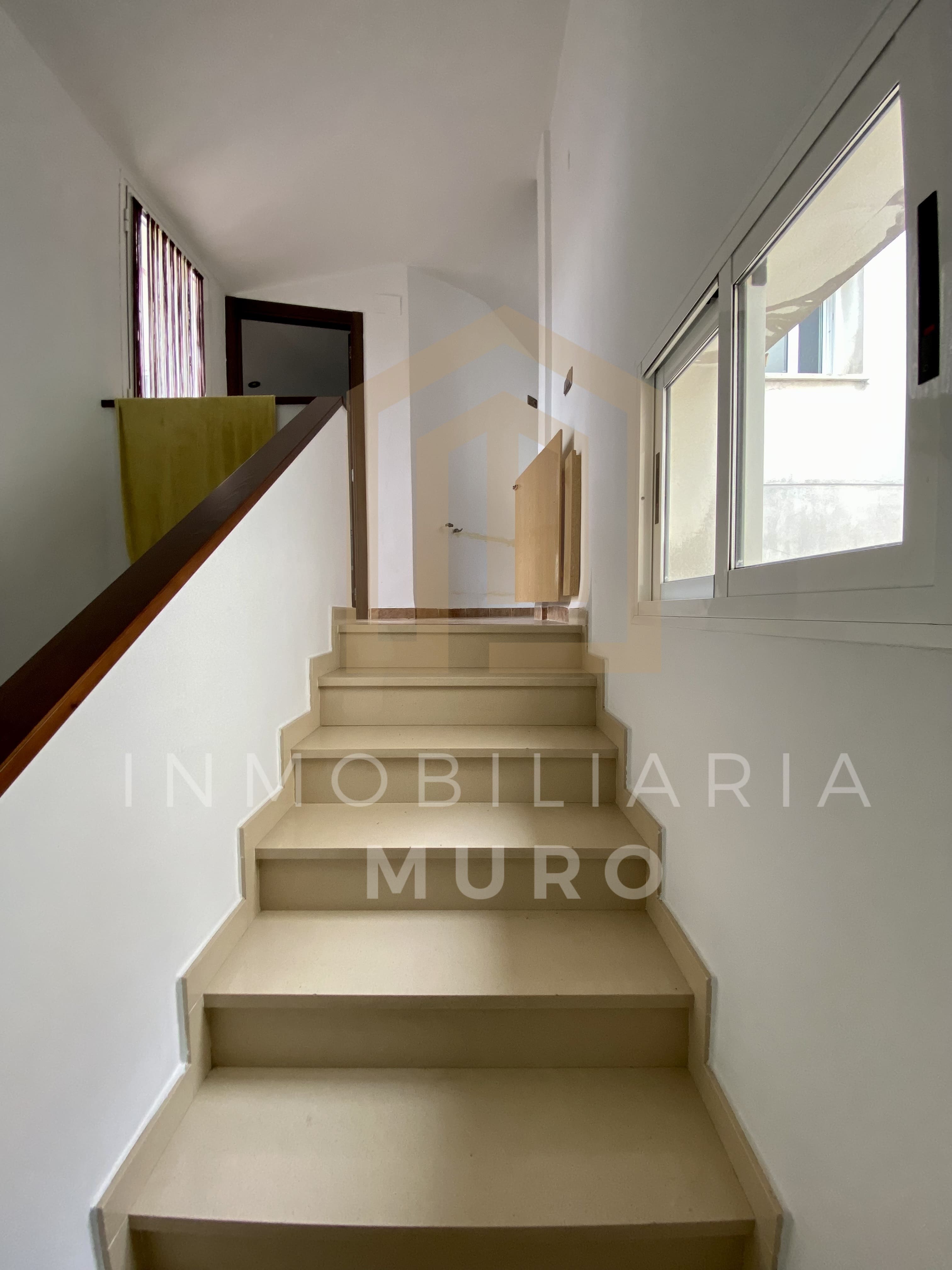 Ausgezeichnete helle Maisonette in Muro